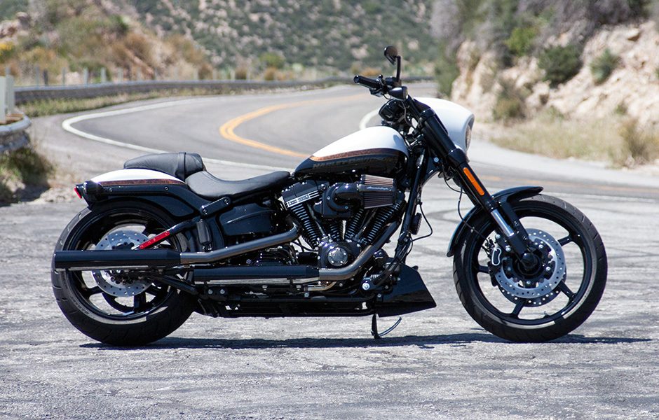 throttle jockey harleys cvo pro street breakout is low but not slow 2016 hd mainfull3