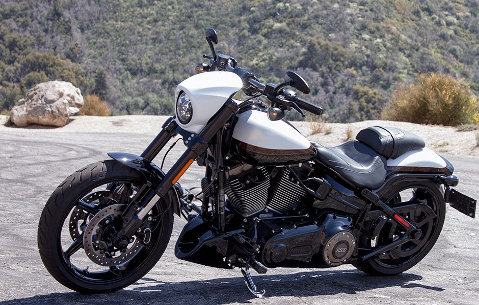 throttle jockey harleys cvo pro street breakout is low but not slow 2016 hd mainfull5