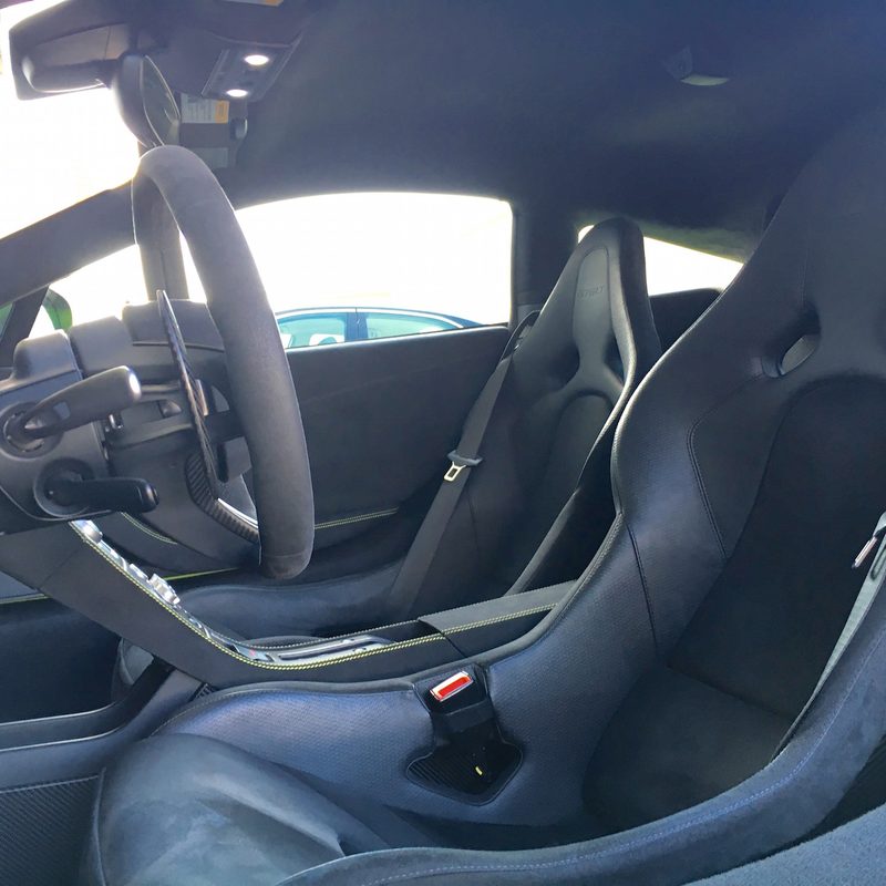 2016 McLaren 675LT