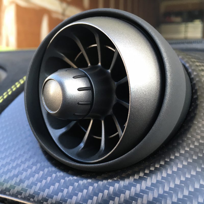 2016 McLaren 675LT