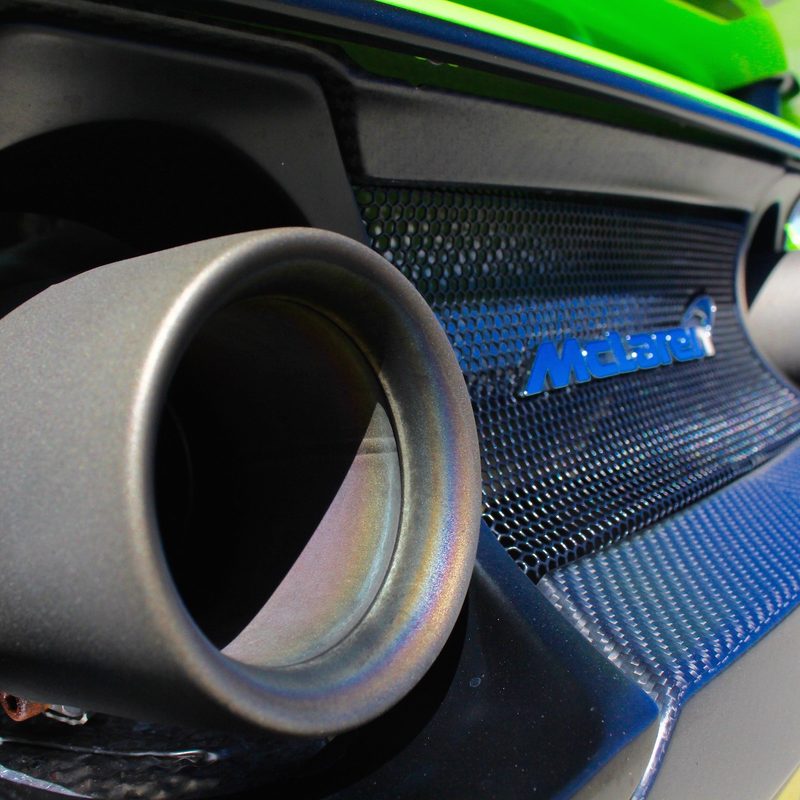 2016 McLaren 675LT