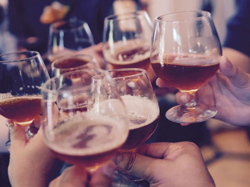 beer glassware cheers
