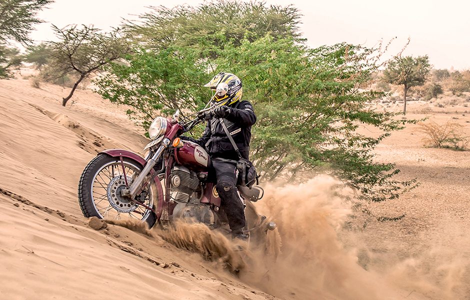 throttle jockey the classic and new motorcycles of royal enfield 12