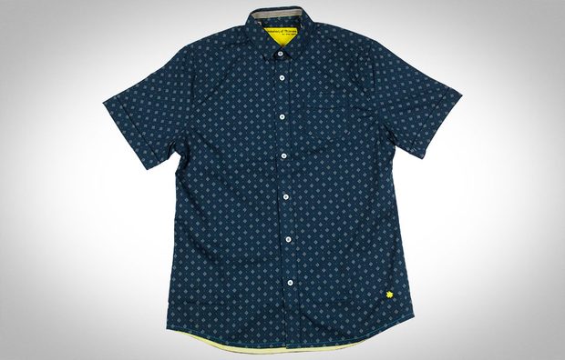 Descendent collared button up