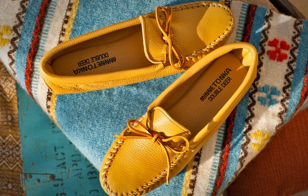 minnetonka double deer moccasins, moccasins, minnetonka moccasins, leather, footwear