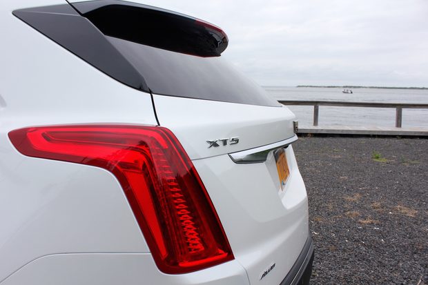2017 Cadillac XT5
