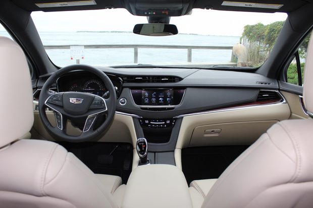 2017 Cadillac XT5