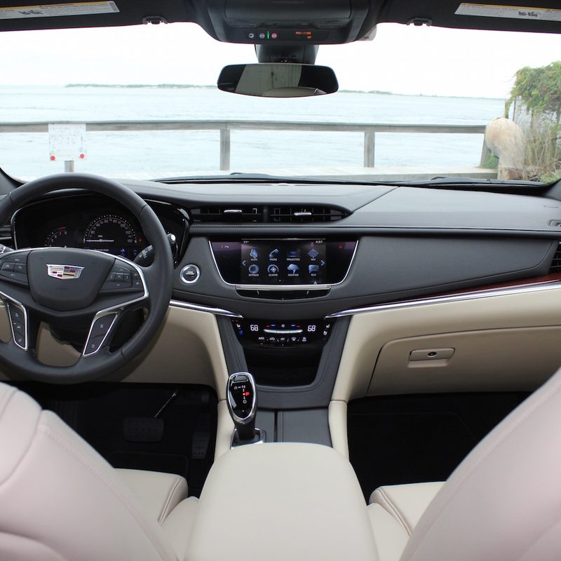 2017 Cadillac XT5