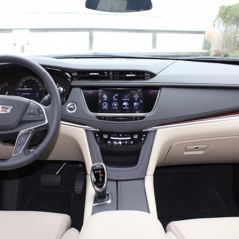 2017 Cadillac XT5