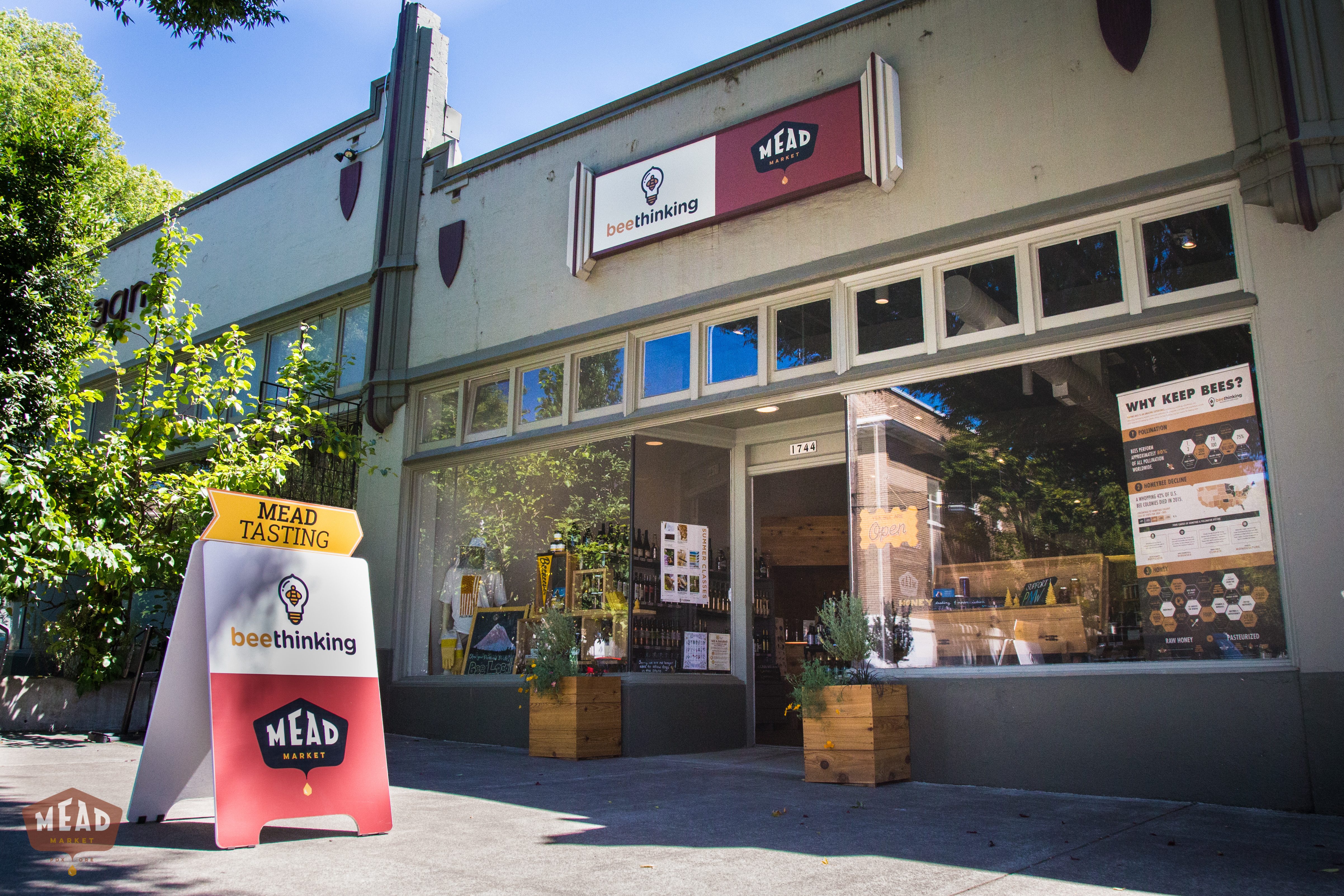 bee thinking storefront, bee thinking, keeping bees, bee keeping