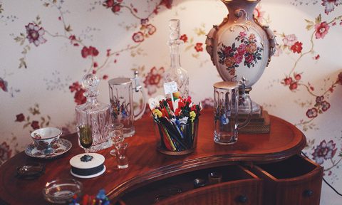 mini bar in the rooms at walker inn