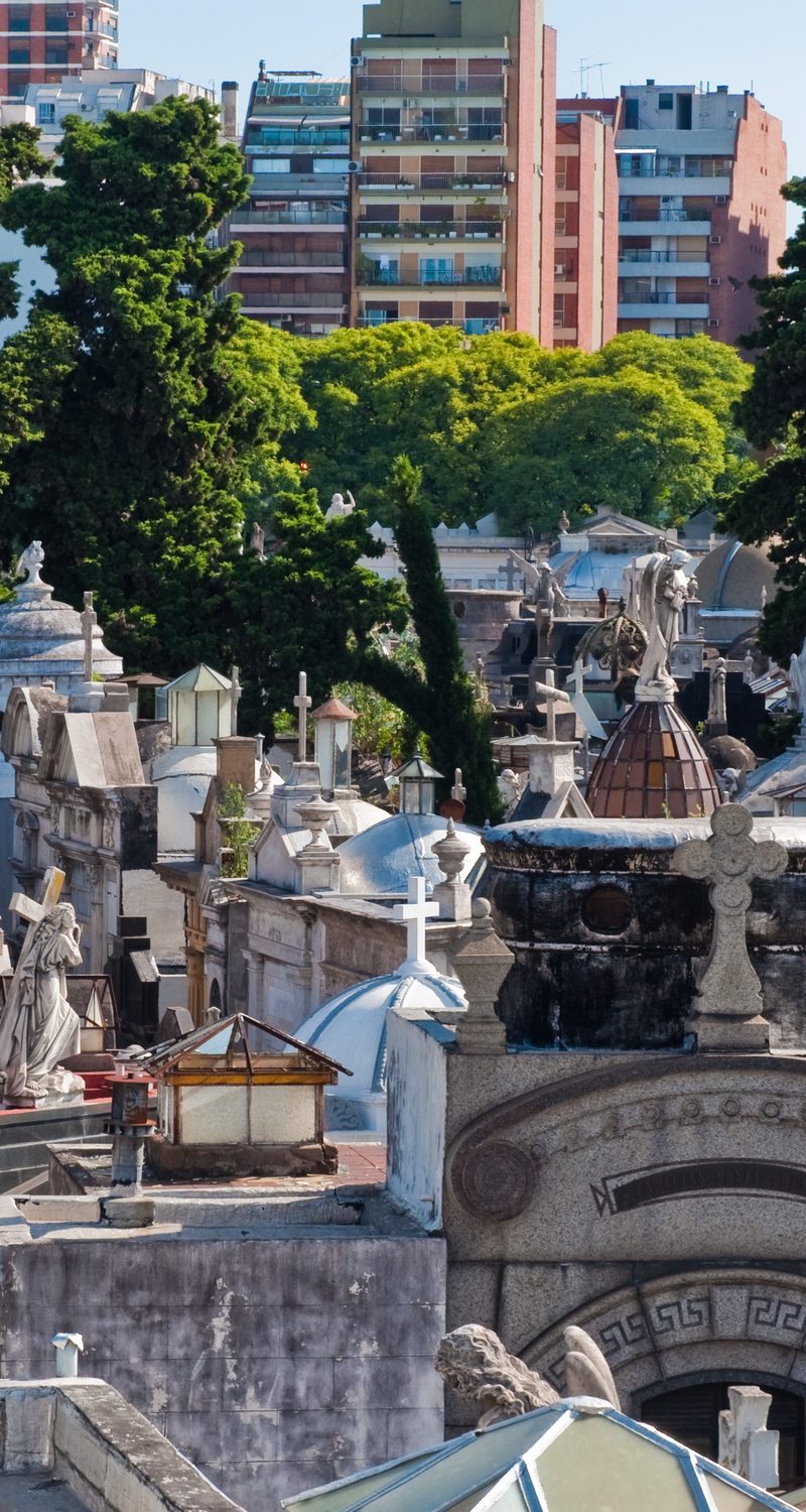 buenos ares travel, cementario de la recoleta, recoleta cemetery