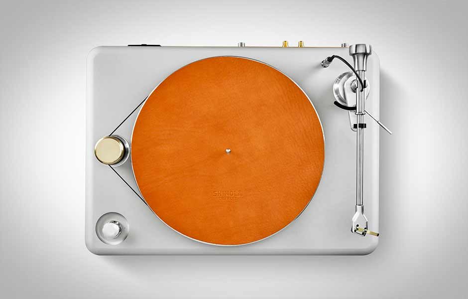 shinola runwell turntable 0002