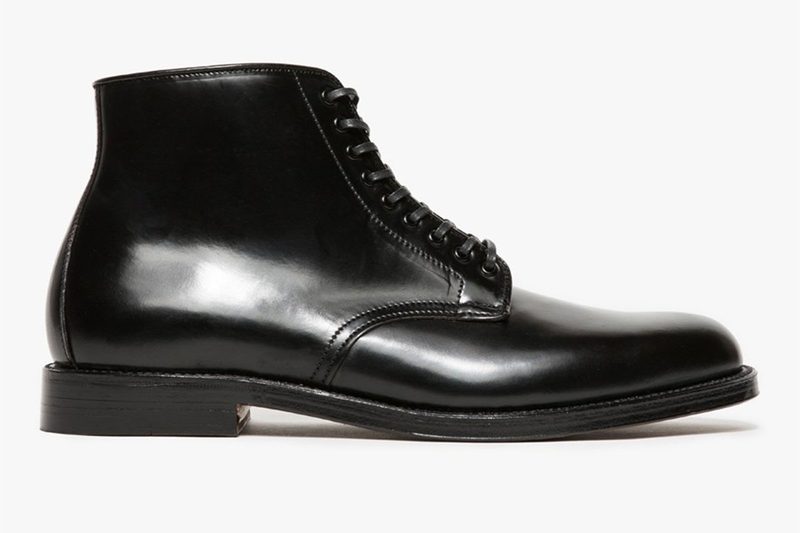 The Laurel Plain Toe Boot