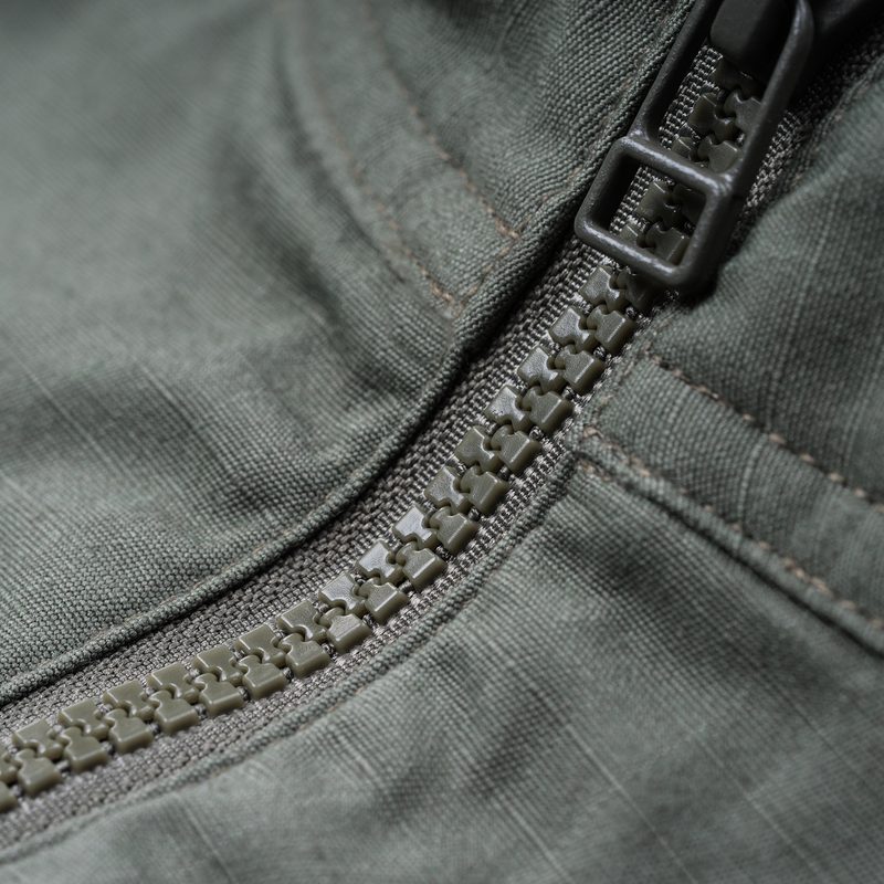 s15-rogue-jacket_megreen_detail1