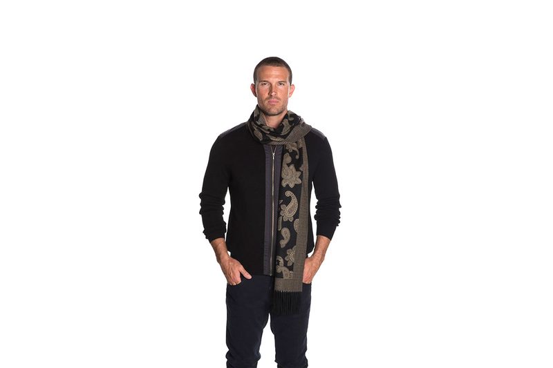 pure-cashmere-paisley-scarf-by-raffiv2