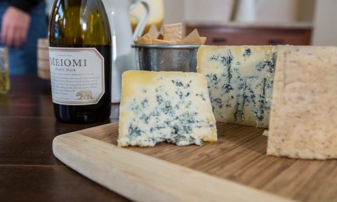 wine and cheese pairing tips