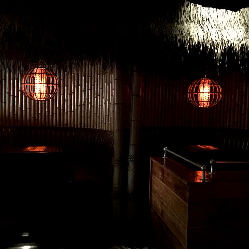 table huts at tiki no