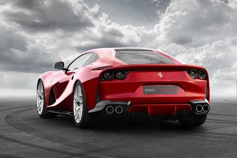 Ferrari 812
