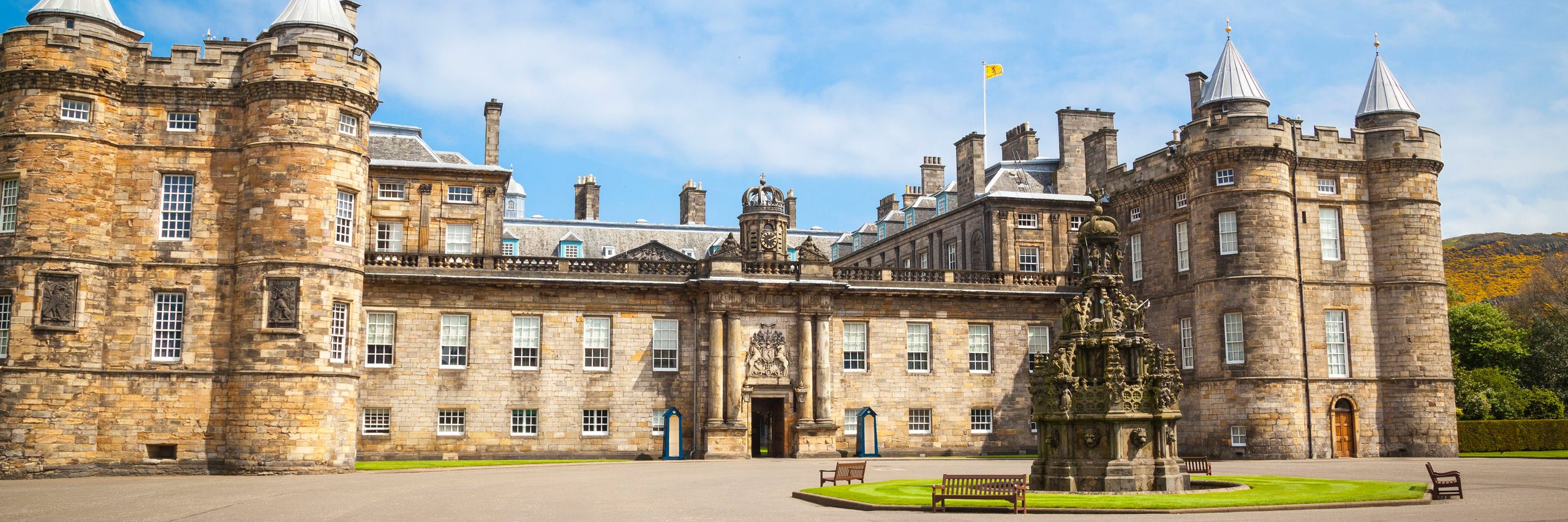 Stock-Scotland-holyrood-house-2