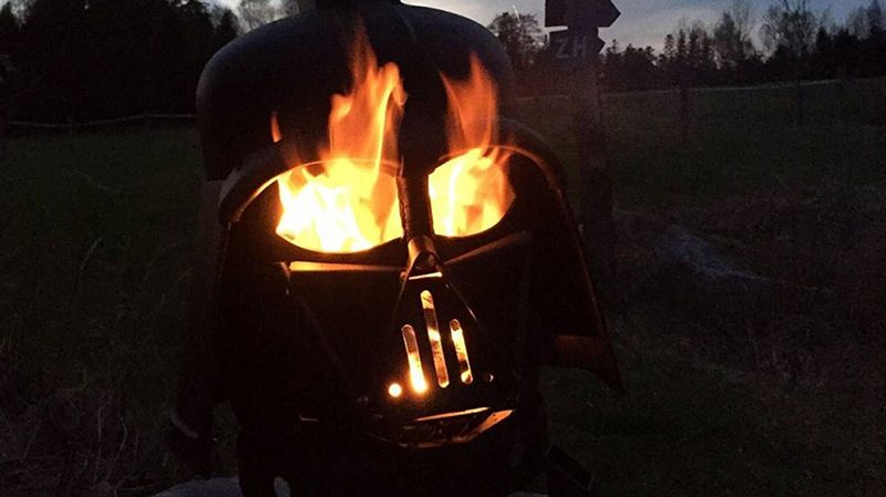 Darth Vader grill
