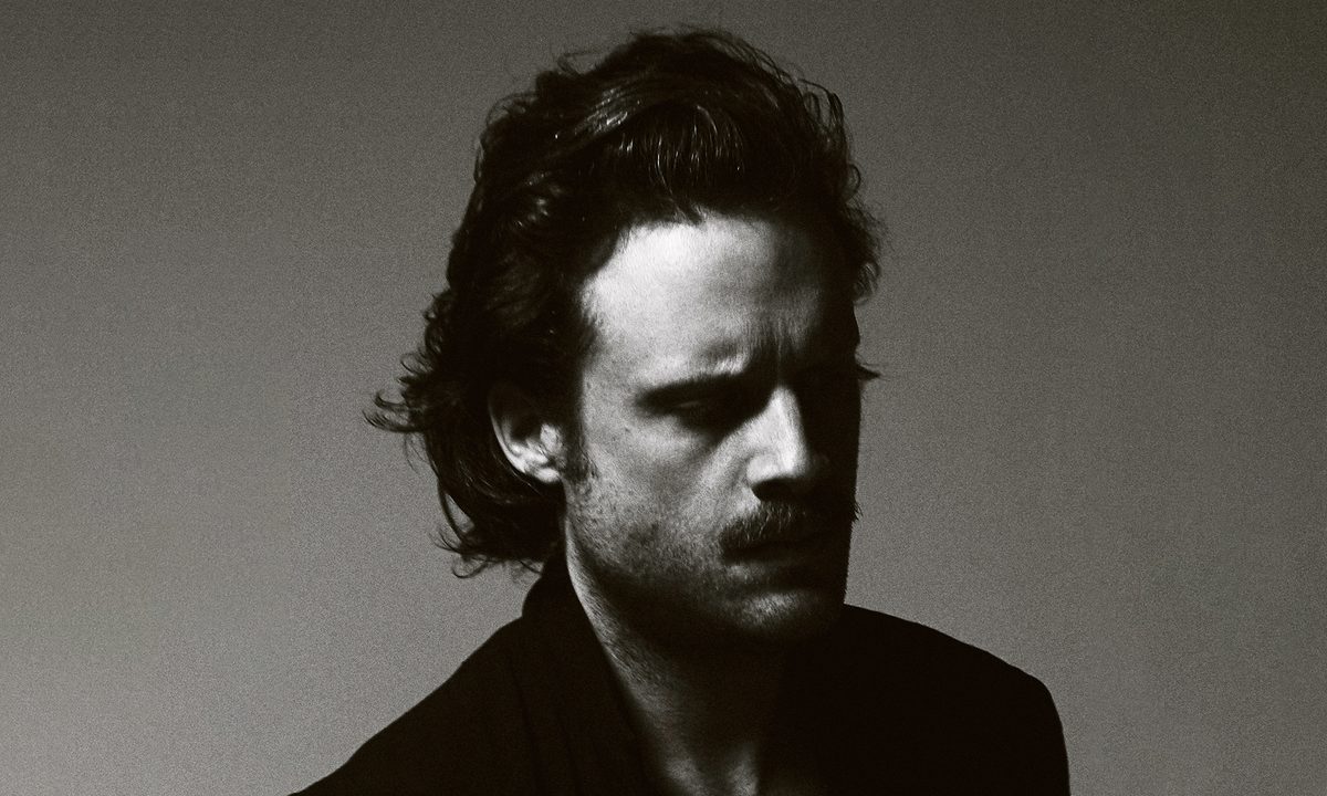 Father-John-Misty-2017-Crop, Father John Misty
