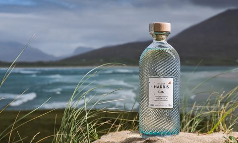 Isle-of-Harris-Gin-Bottle