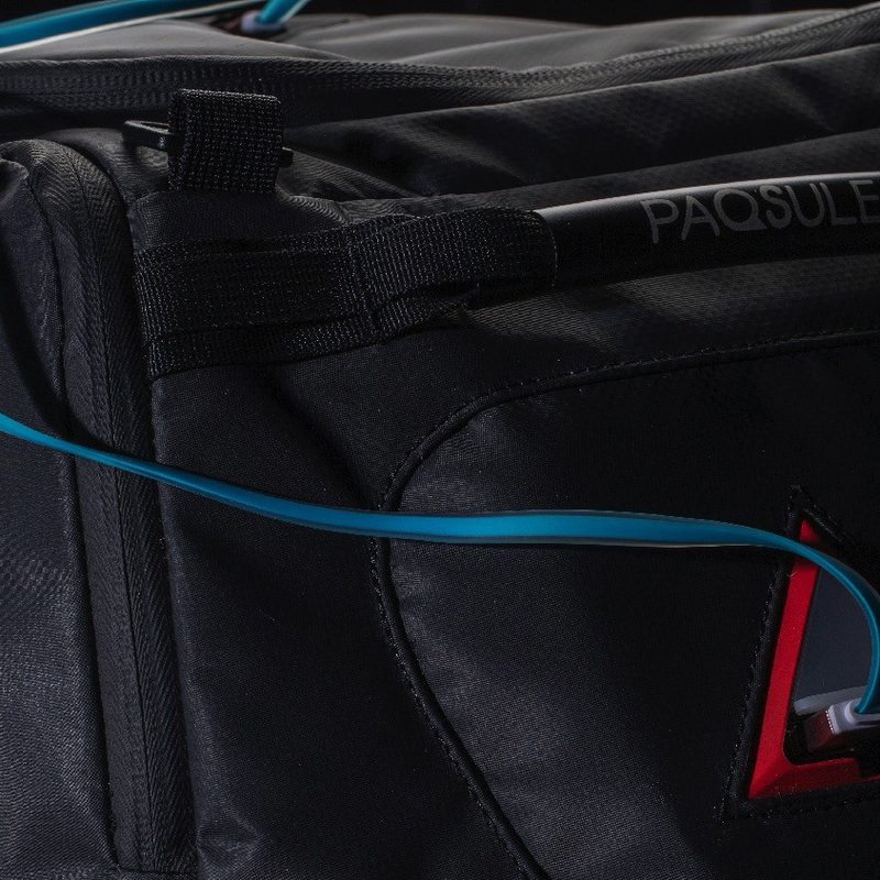 self cleaning gym bag paqsule phone blue 16x9
