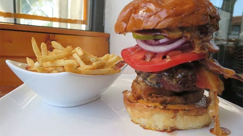 Boneyard Bistro: Burn in Hell Burger