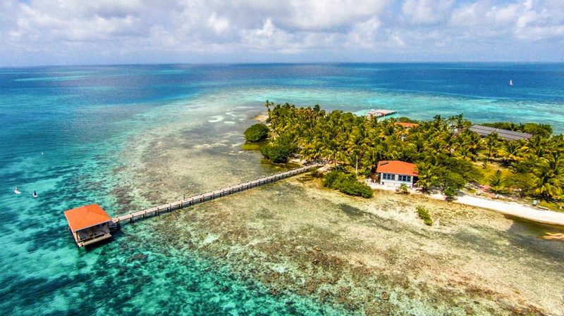 Hatchet-Caye-Resort-(Belize)