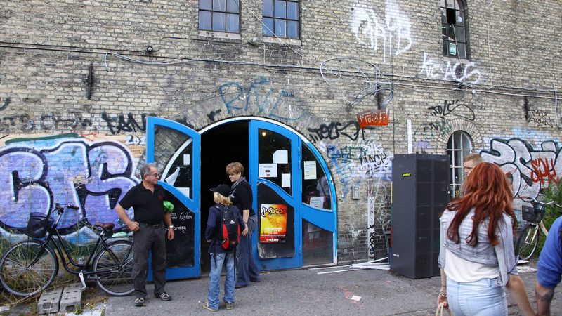 Stock-Christiania-Street-2