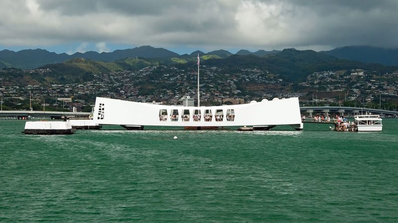 famous shipwrecks USS Arizona Memorial