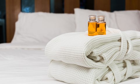 stealing from hotels