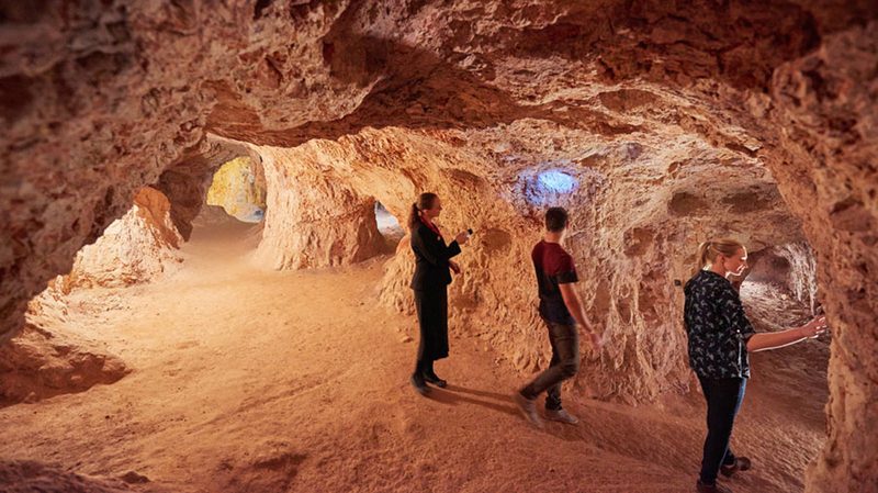 Desert-Cave-Hotel