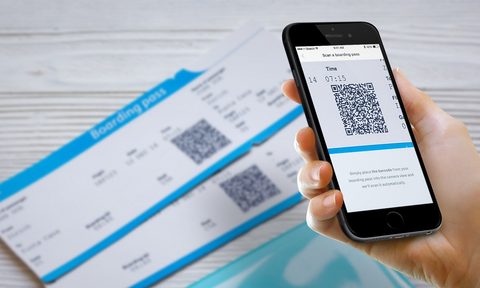 airhelp app boarding pass scanner, phone scanning qr code