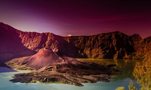 rinjani volcano wilderness adventures in asia