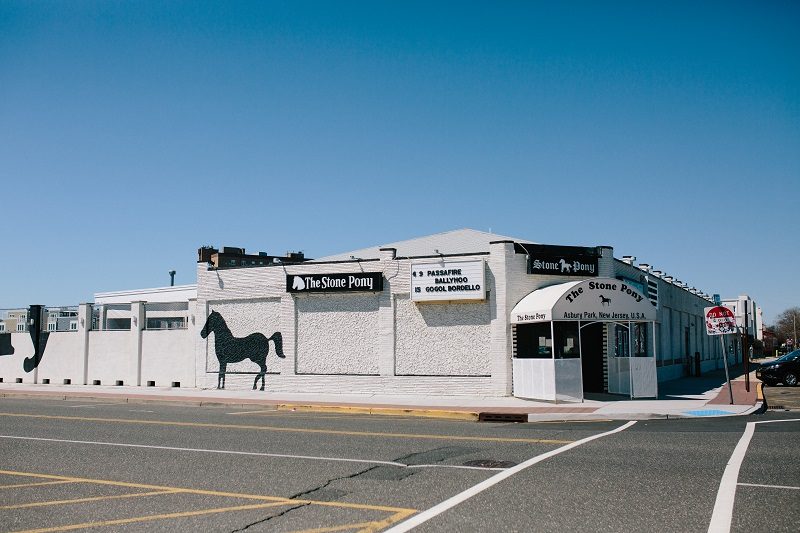 the stone pony bar, bar
