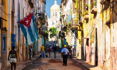 Cuba street scene
