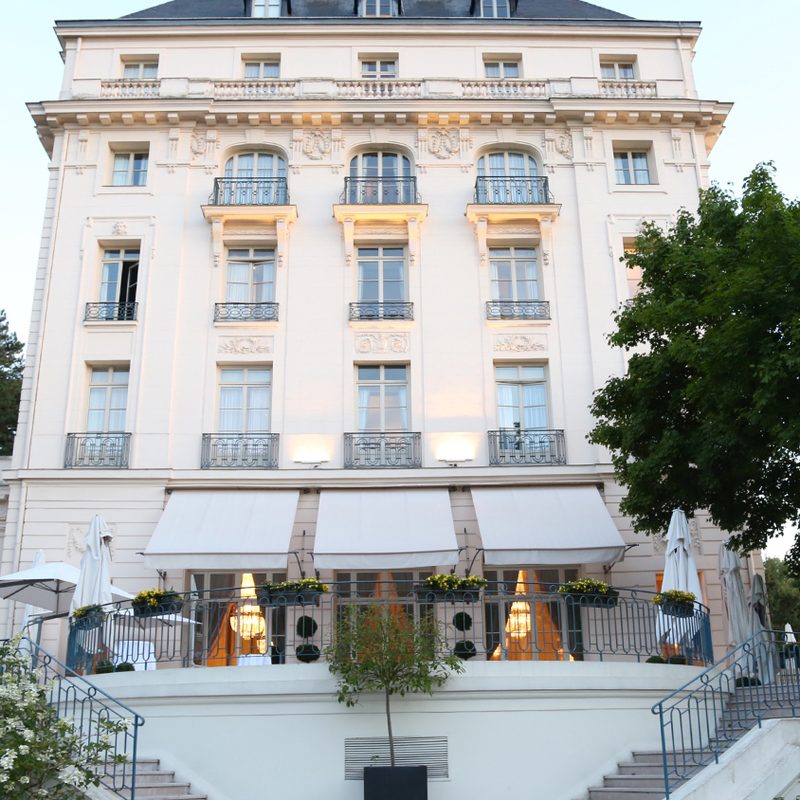 waldorf astoria trianon palace versailles  a hotel front