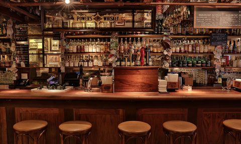 Dead Rabbits Bar