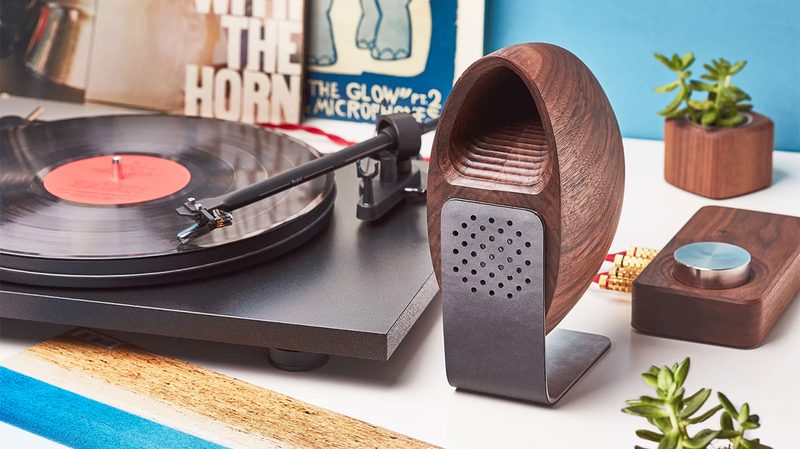 Grovemade Walnut Speakers and Amp