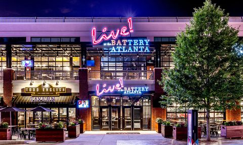 Live atlanta sports bar, Live! At The Battery