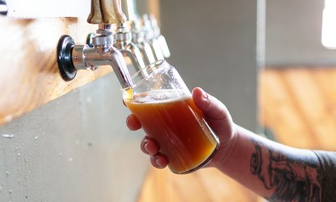 West Coast IPA, IPA pour at Mancave Brewing, Oregon