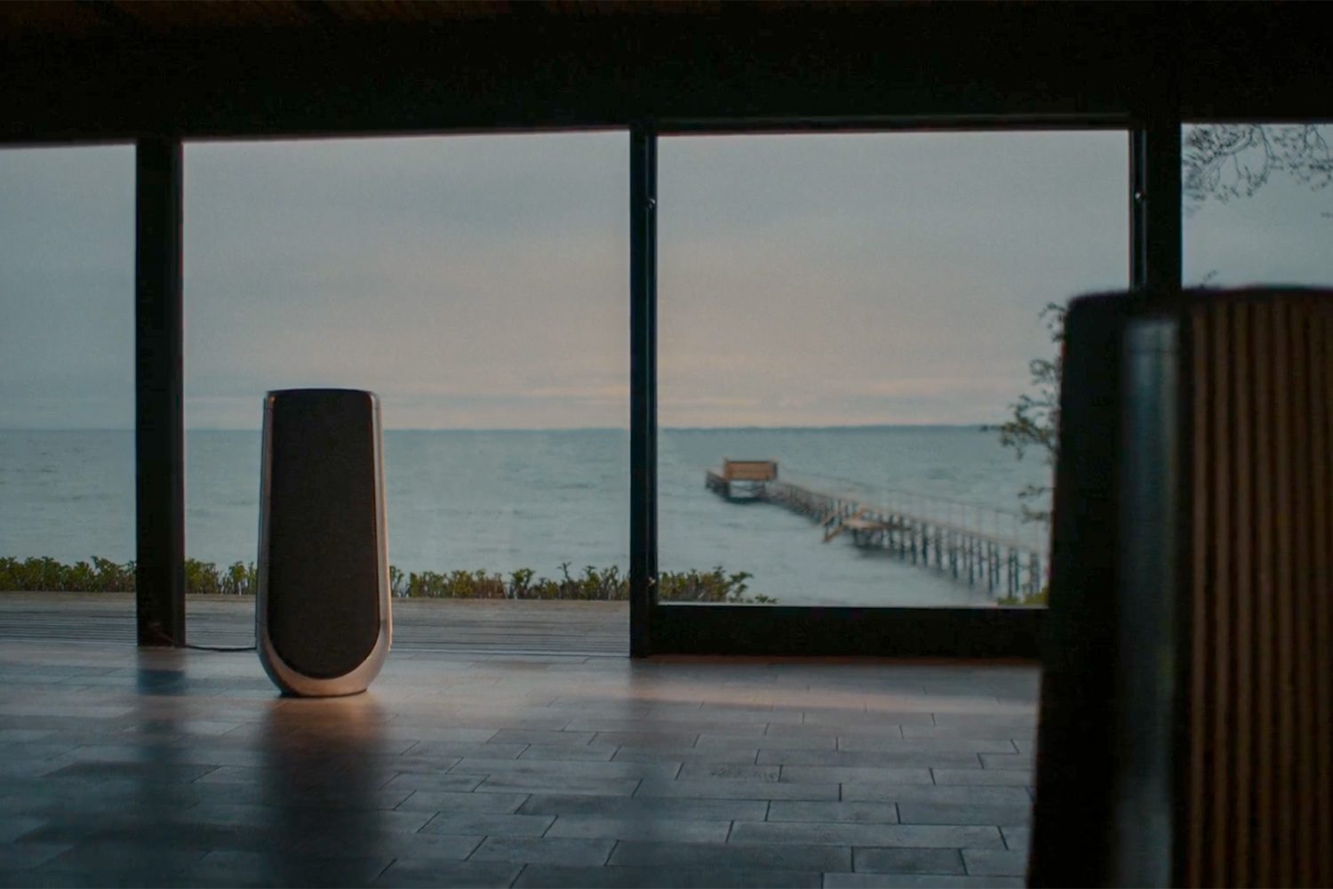 review beolab 50 speakers close ocean