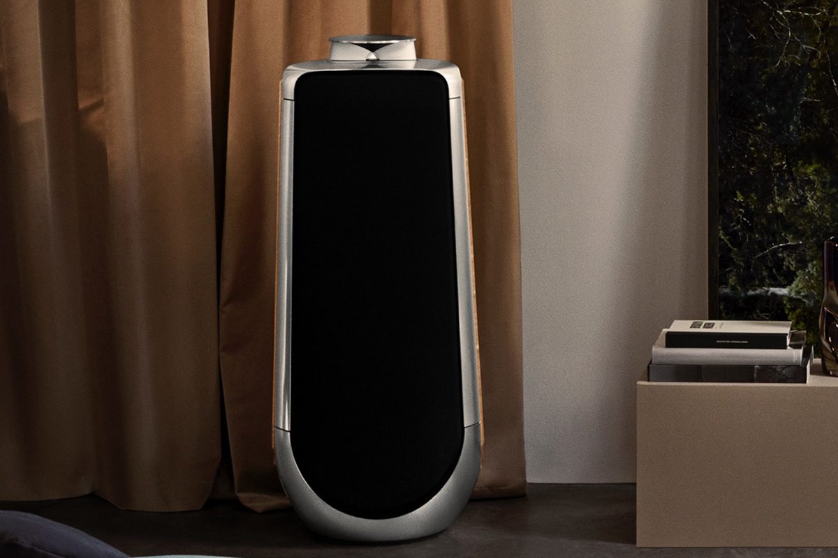 review beolab 50 speakers painting close