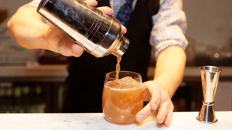 dry shaking a cocktail
