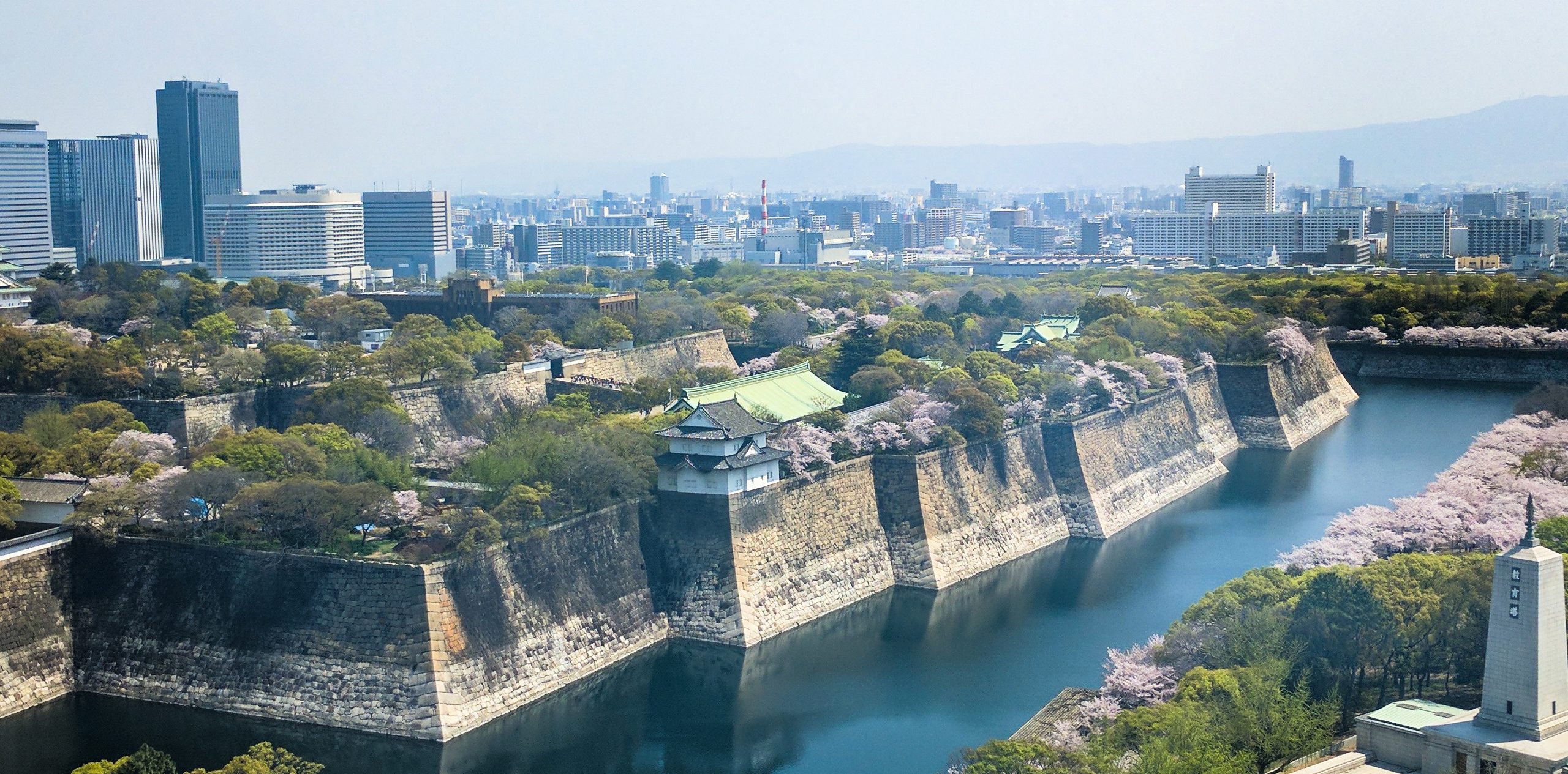 Tours by locals Osaka Castle Japan