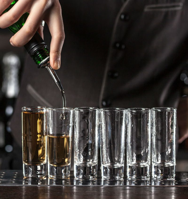 cocktail bartending shot free pour