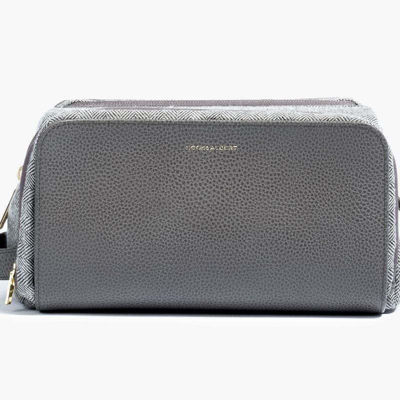dopp kit