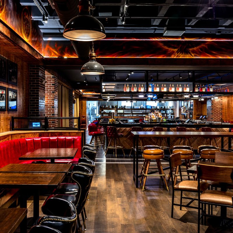 Waterside District Guy Fieris Smokehouse
